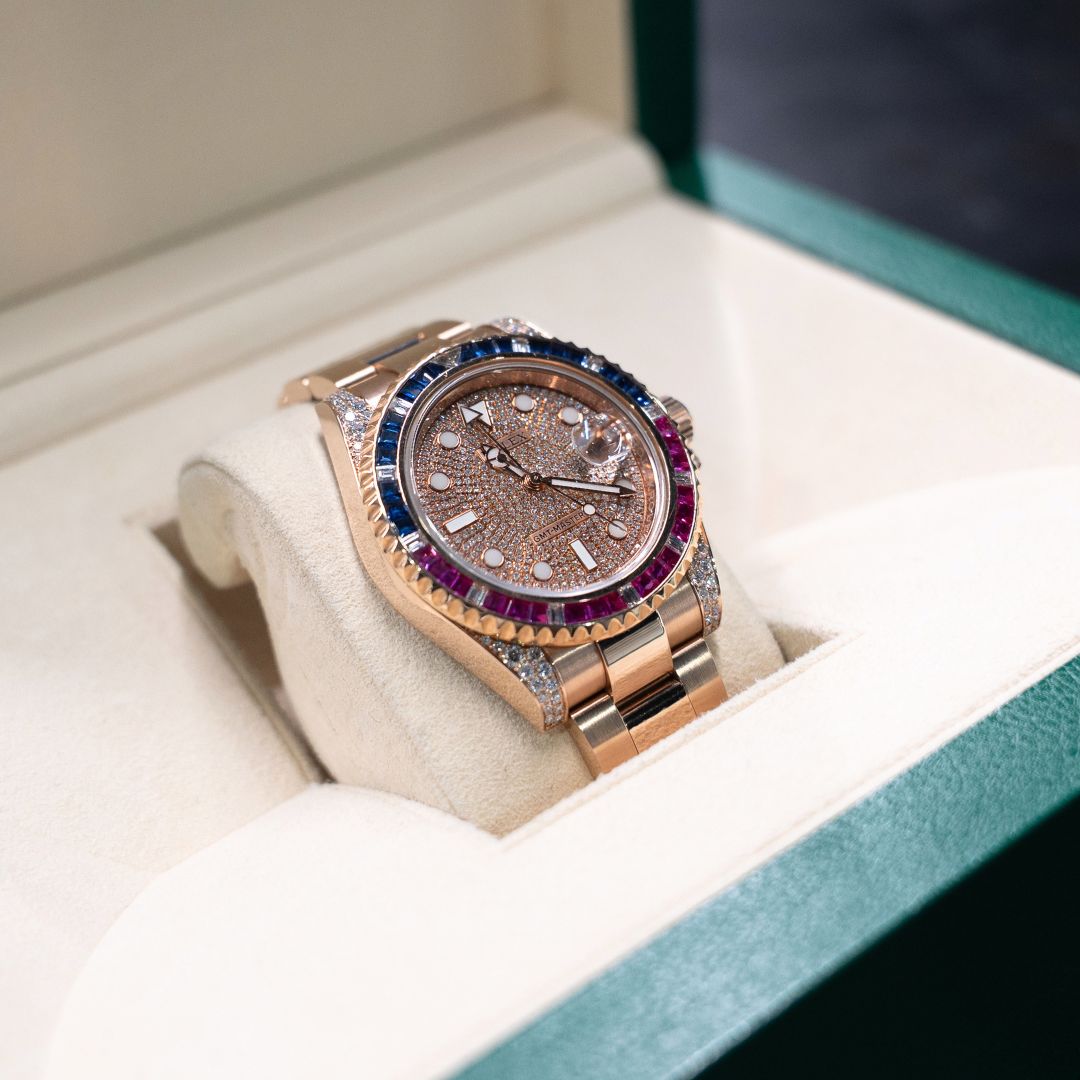 Rolex GMT II 2021 Custom Rose Gold 18kt Diamonds Sapphire/Ruby Full Set